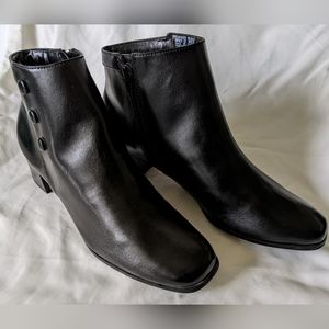 Croft & Barrow Black Ankle Boots, Size 9M